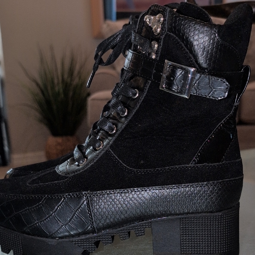 Black Women's Chunky Lace-Up Ankle Boots US 9 UK 7 - Picture 6 of 11